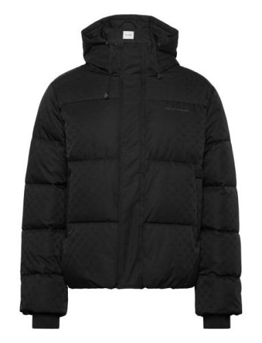 Monogram Puffer Jacket Foret Jakke Black Daily Paper