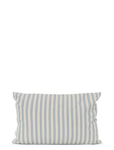 Maddie Cushion Home Textiles Cushions & Blankets Cushions Blue STUDIO ...