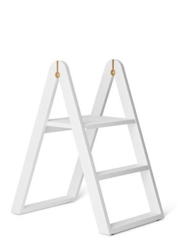 Reech Stepladder Home Furniture Chairs & Stools Stools & Benches White...