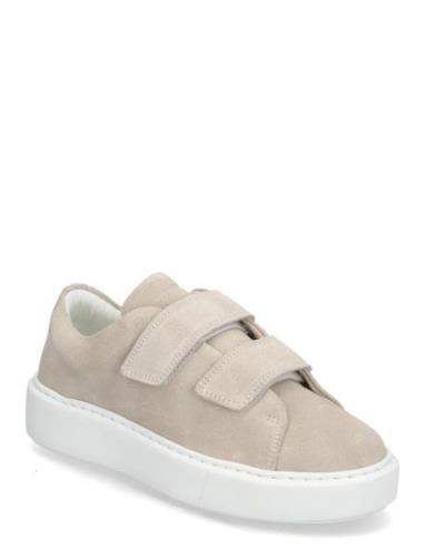 Rescue W Suede Black Low-top Sneakers Beige Sneaky Steve