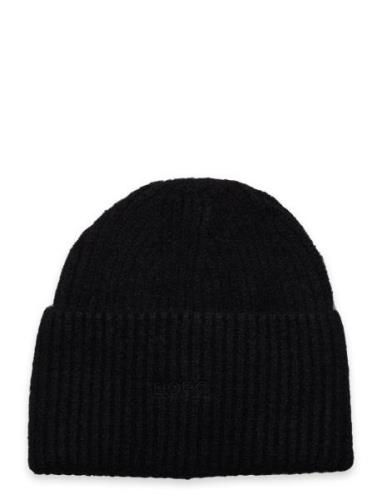 Studio Beanie Sport Women Sport Accessories Sport Beanies Black Björn ...