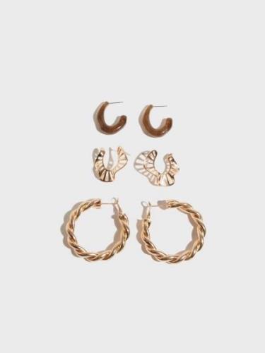 Nelly - Øreringe - Guld - Curvy Earrings - Smykker - Earrings