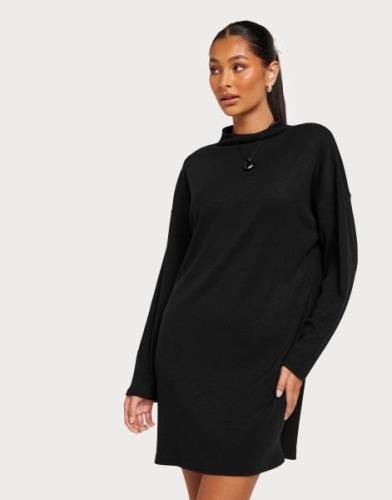 Nelly - Sort - Turtle Neck Loose Dress