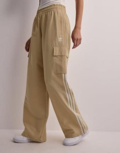 Adidas Originals - Beige - 3S Cargo Pants