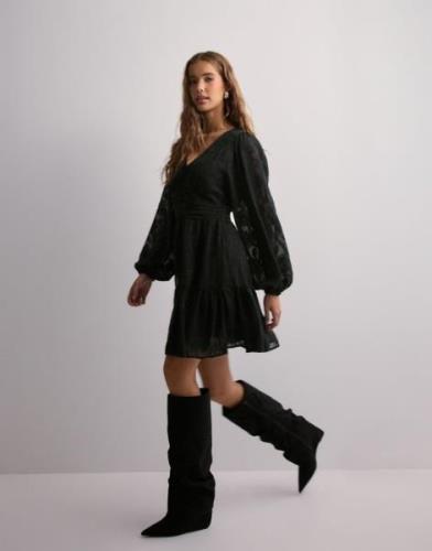 Neo Noir - Sort - Rihana Burnout Dress